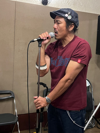 【Tシャツ】Oi！ COME LIVINGロゴ・エンジ　Mサイズのみ